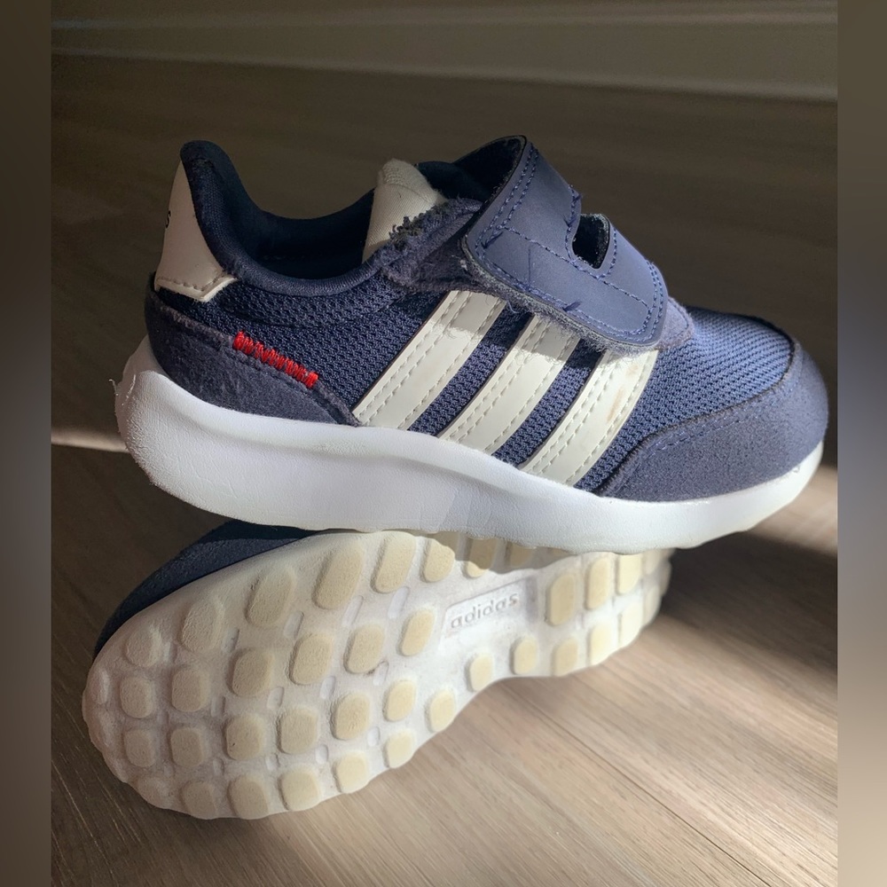 Adidas toddler sneakers size 8